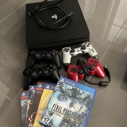 PS4 Bundle – 4 Controllers + 5 Games – Great Condition