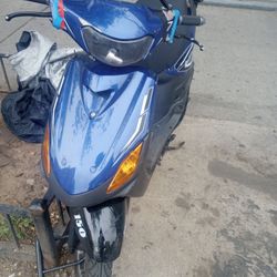 Scooter 150 Cc