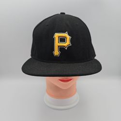 New Era 59Fifty On Field Pittsburgh Pirates Black Fitted Hat Size 7 3/8