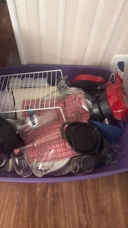 Random kitchen items