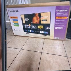 Samsung TV 55Inch , new in box, never been opened, model 2025 4K Smart TV