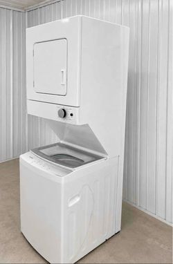 Whirlpool Electric 220V Stacked Washer and Dryer