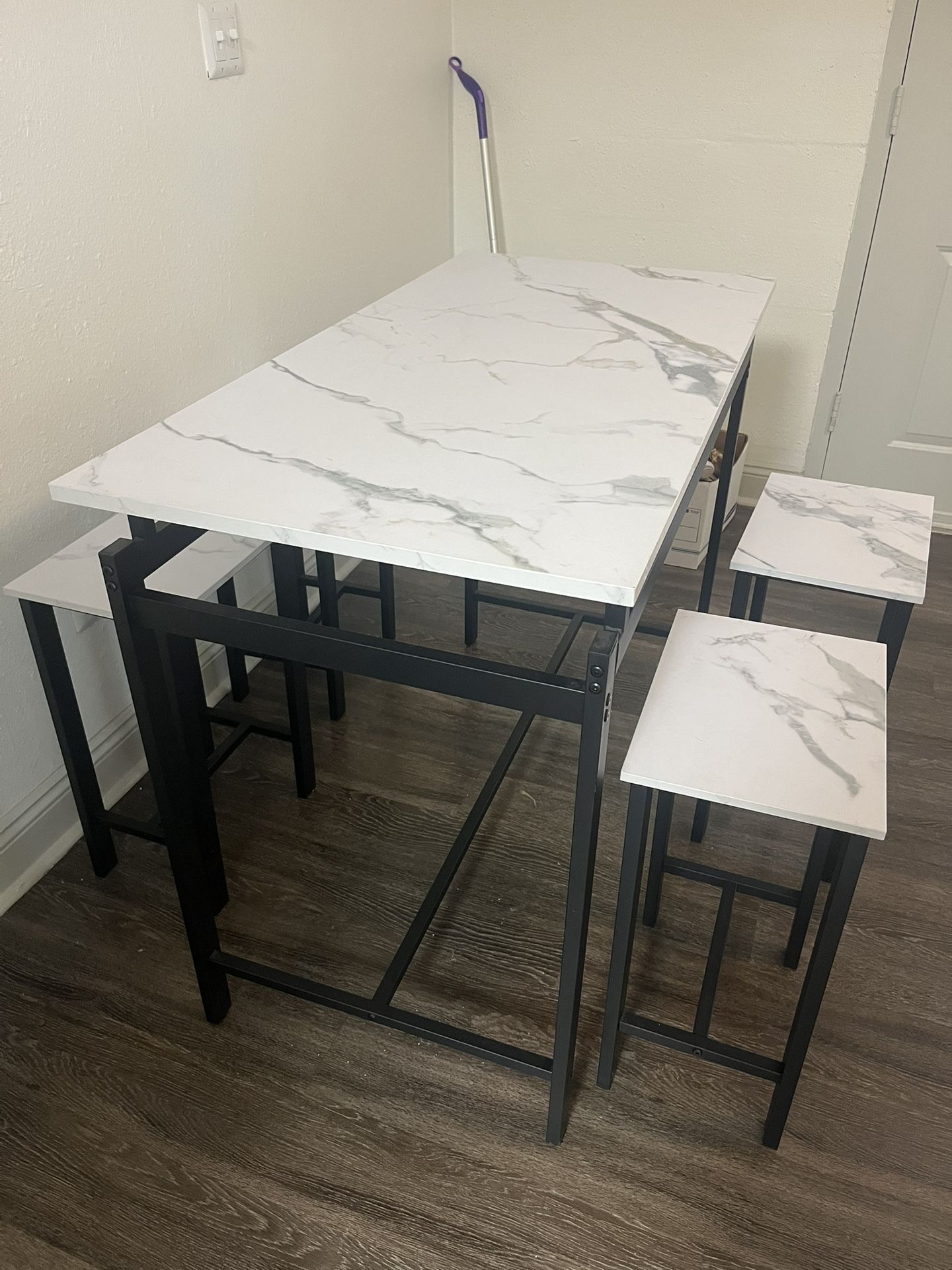 Table And Chairs Set
