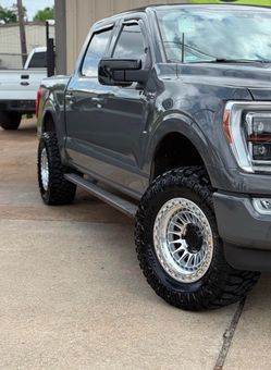 Ford Wheels