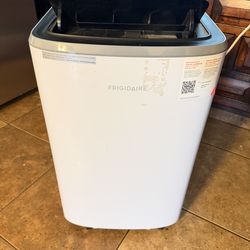 Frigidaire Portable Room Air Conditioner