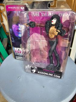 Kiss Memorabilia,  paul Stanley figurine,  missing a few pieces