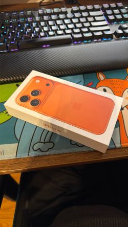 iPhone 17 Pro 256GB Unlocked Cosmic Orange