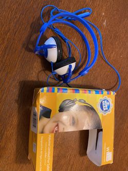 Kidz Gear wired headphones for kids