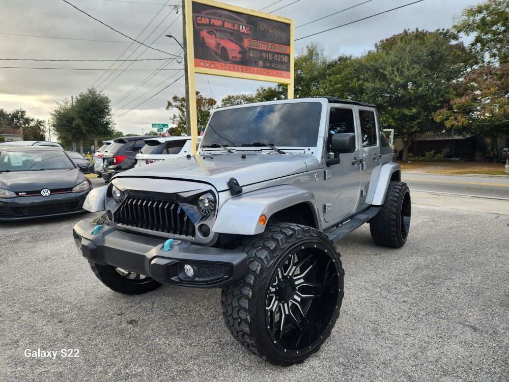 JEEP WRANGLER UNLIMITED SAHARA 2015