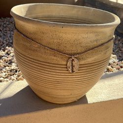Handmade Large Ceramic Planter – Rustic Neutral