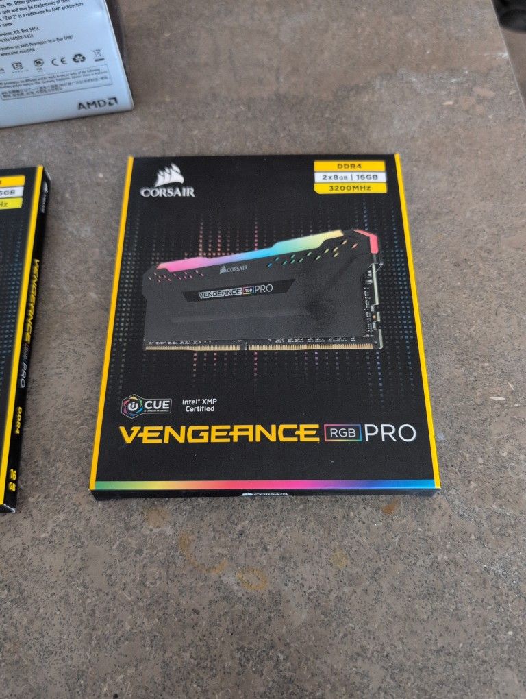 16GB DDR4 RAM Corsair Vengeance Pro RGB