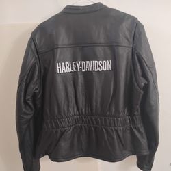 Awesome Women's  Harley Davidson Leather Jacket