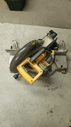 Miter saw dewalt