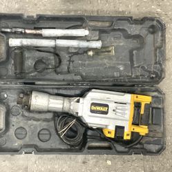 Dewalt Jackhammer Demolition Tool Pavement Breaker Industrial Grade Corded Machine Floor Chisel Heavy Duty Hammer Asphalt Remover 