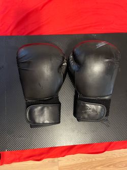 Boxing gloves