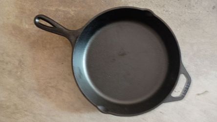 Cast Iron Skillet