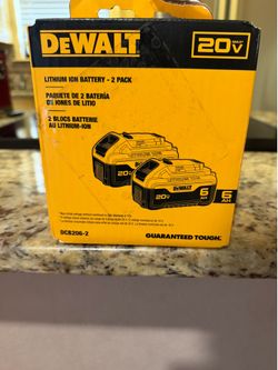New Dewalt Batteries 2 Pack