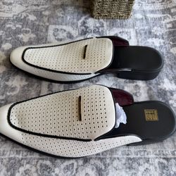 Slip ons