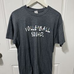 Girlie Girl Originals VolleyBall Squad Gray T Shirt. Women’s Size Large.