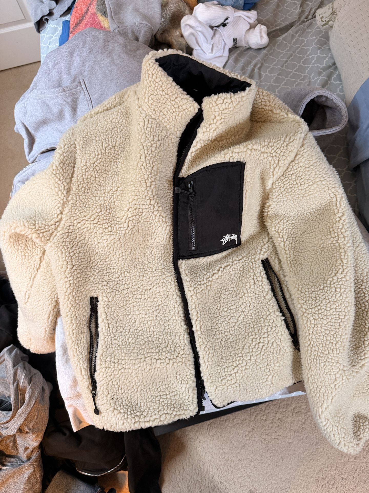 Stussy 8 ball Sherpa reversible size M