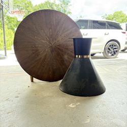 Modern Round Dining Table – Wood Top w/ Black Pedestal Base