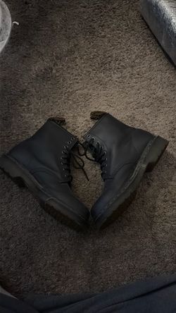 Doc martens size 7