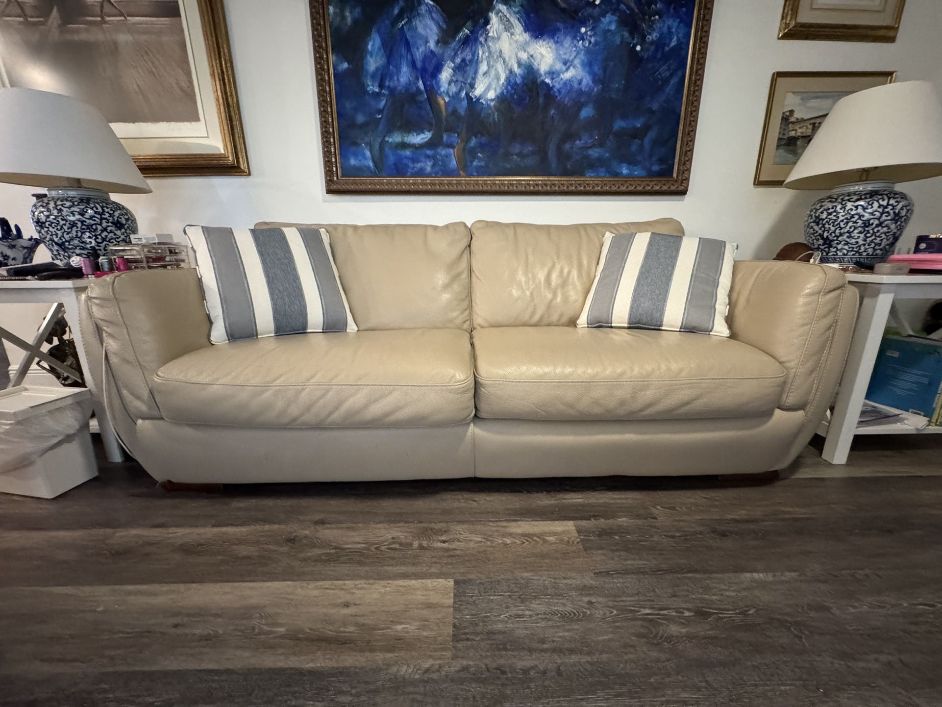 Natuzi Letter Sofa Bed An Two Fabric Confortable and Beautiful Chep