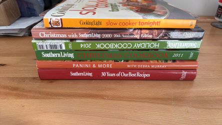 $5 each Nice Southern Living cookbooks hardcopies all 6 for $25