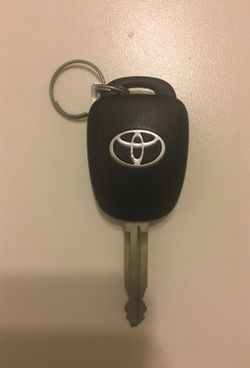 2014 Toyota corolla key
