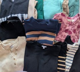 Woman's Plus Size Sweaters & Shirts