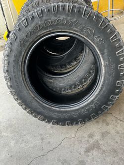 275/65/18R Goodyear