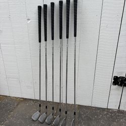 Jack Nicklaus Iron Set 5–PW – Great Condition – Beginner Friendly Golf Clubs