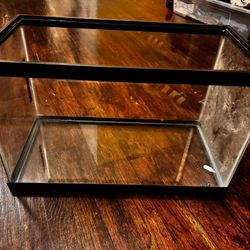 fish tank 15 gallon I believe