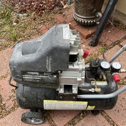 Air Compressor Husky 