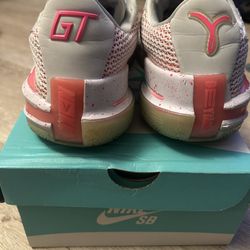 Nike Gt Cut 1 Think Pink Size 9