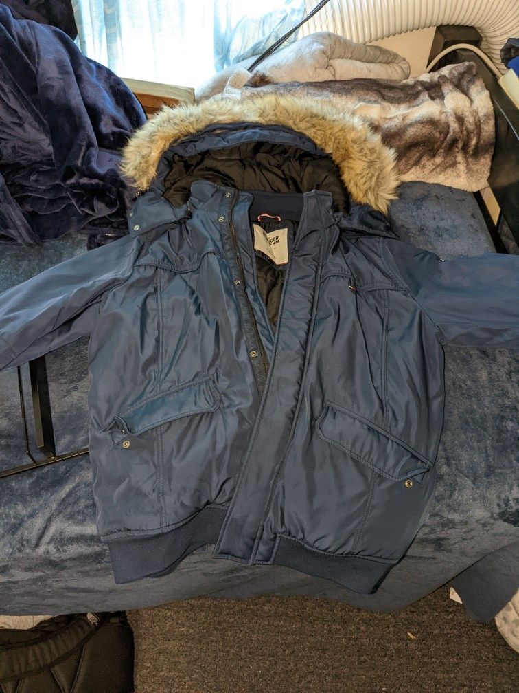 XL TOMMY HILFIGER WINTER JACKET