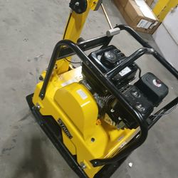 Plate Compactor Vibratory Reversible 61012