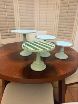 Assorted Blue Cakestands