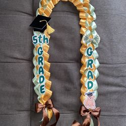 Graduation Lei 