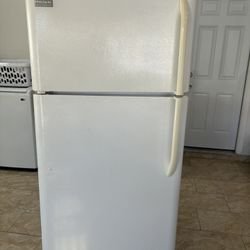 Refrigerator And Freezer 