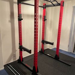 Ethos Squat Rack W/300lbs & EXTRAS **PLEASE READ THE DESCRIPTION**