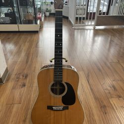 MARTIN & CO. D-28 GUITAR, 2008 EDITION, IN GOOD CONDITION, WITH HARDSHELL CASE