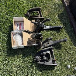 Mustang 69-70 Front Spindles With Wildwood Calipers