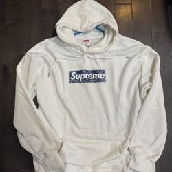 Supreme Hoodie 