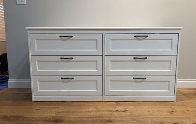 IKEA SONGESAND 6-Drawer Dresser - White (Fully Assembled & Excellent Condition!)