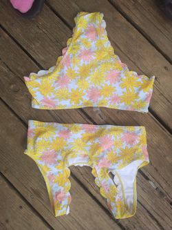 SHEIN Bathing Suit 