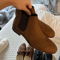 H&M Chelsea Boots