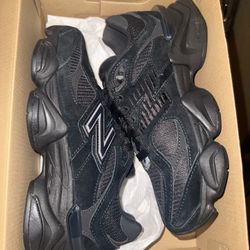 New Balance Black Cat Women
