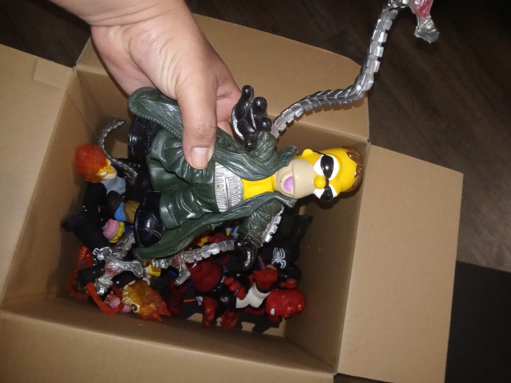 figure of The Simpsons 100% Mexican buttel