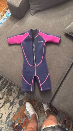 Kids Wetsuit Size 3 Brand Seaskin